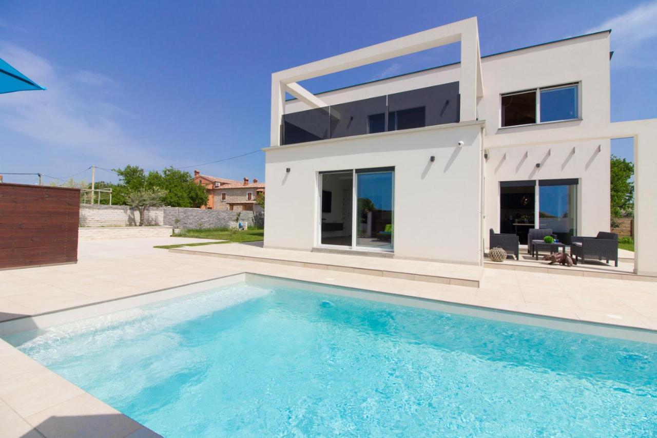 Modern Villa Nerina With Private Pool Near Пула Екстер'єр фото