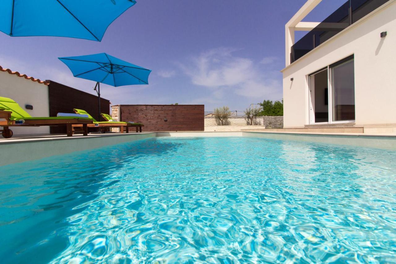Modern Villa Nerina With Private Pool Near Пула Екстер'єр фото