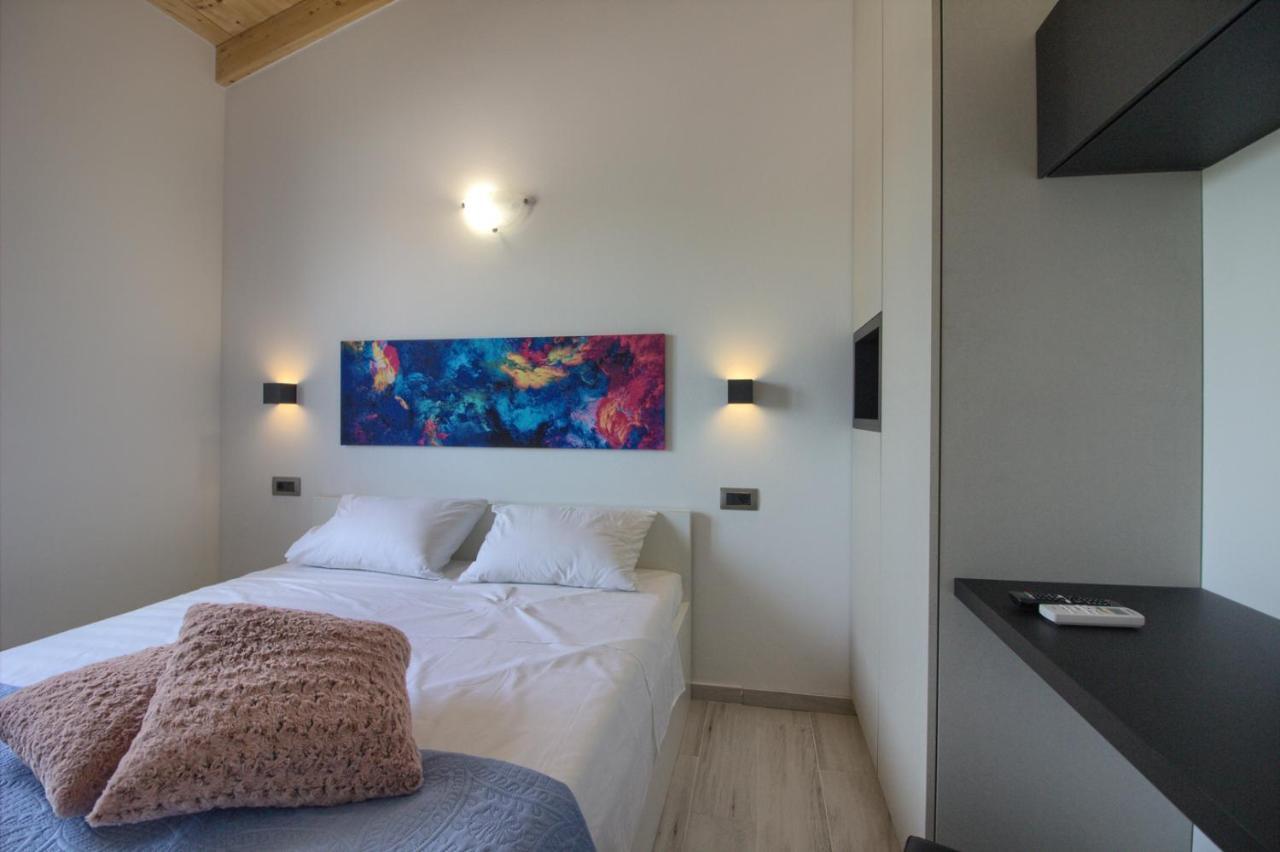 Modern Villa Nerina With Private Pool Near Пула Екстер'єр фото