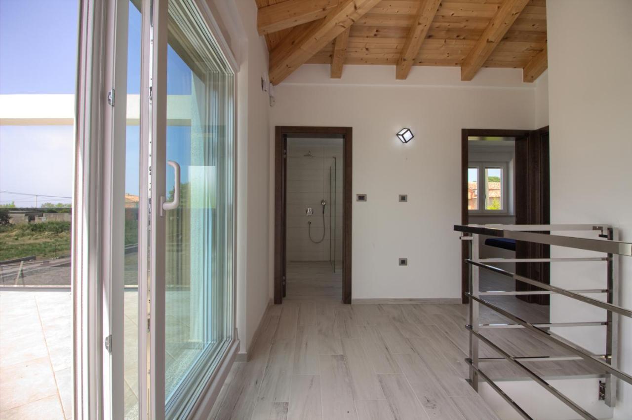 Modern Villa Nerina With Private Pool Near Пула Екстер'єр фото